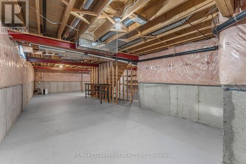 1 Village Drive, West Lincoln, ON - Indoor Photo Showing Basement