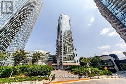 1103 - 2908 HIGHWAY 7 ROAD  Vaughan, ON L4K 0K5