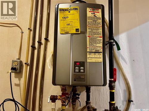 353 Maple Avenue, Yorkton, SK - Indoor Photo Showing Basement