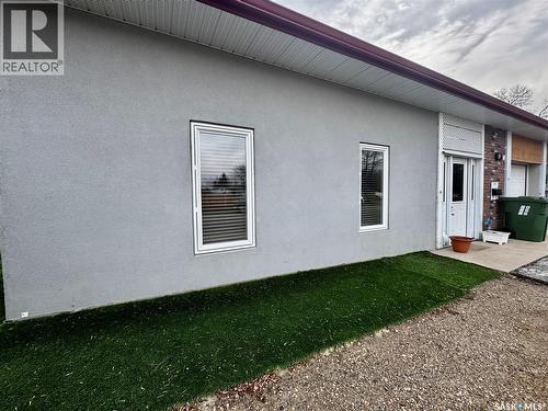 353 Maple Avenue, Yorkton, SK - Outdoor