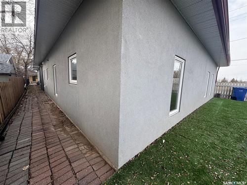 353 Maple Avenue, Yorkton, SK - Outdoor