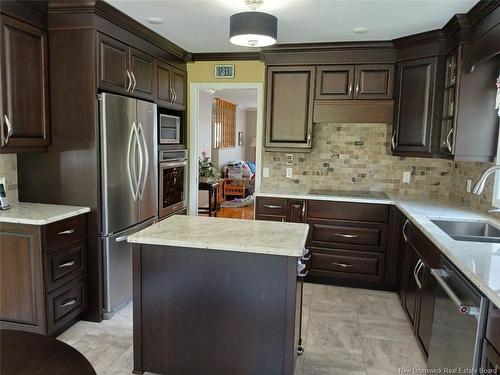 32 Barbara Crt, Fredericton, NB 