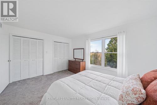 1551 Cherryhill Road, Peterborough (Monaghan Ward 2), ON - Indoor Photo Showing Bedroom