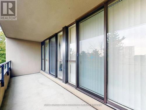 324 - 32 Clarissa Drive, Richmond Hill, ON - Outdoor With Balcony With Exterior