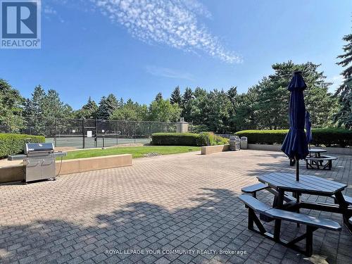 324 - 32 Clarissa Drive, Richmond Hill, ON - Outdoor