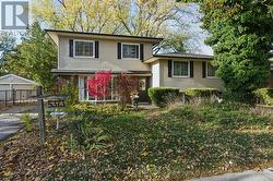 5373 SPRUCE AVENUE  Burlington, ON L7L 1N8