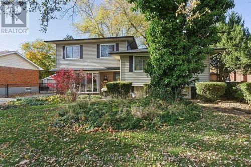 5373 Spruce Avenue, Burlington, ON - Outdoor