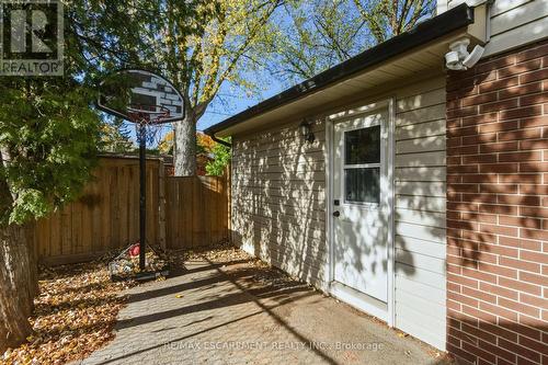 5373 Spruce Avenue, Burlington, ON - Outdoor With Exterior