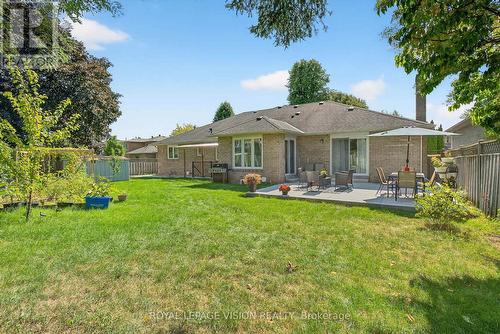 7 Montgomery Square, Brampton, ON - Outdoor With Backyard