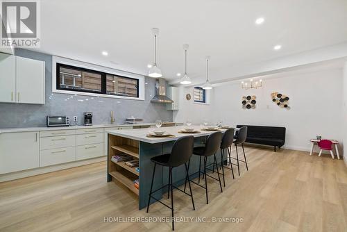 2110 Courtland Crescent, Mississauga, ON - Indoor Photo Showing Other Room