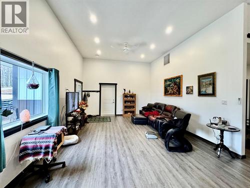 227 Patterson Road, Dawson Creek, BC - Indoor