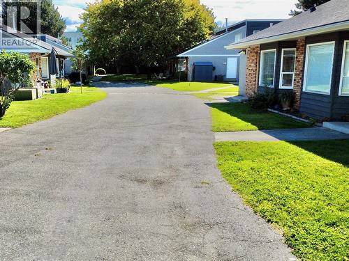 3155 Gordon Drive Unit# 304, Kelowna, BC - Outdoor