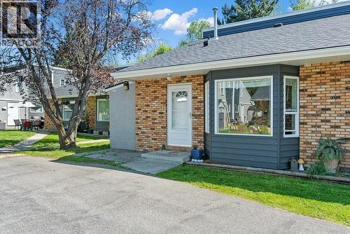 3155 Gordon Drive Unit# 304, Kelowna, BC - Outdoor