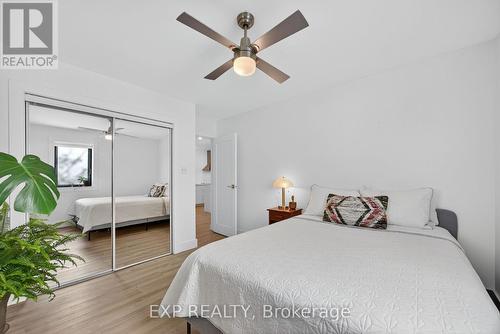 154 Park Road, Tiny, ON - Indoor Photo Showing Bedroom