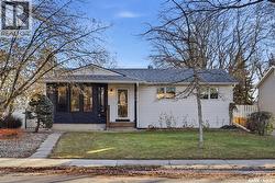449 Simon Fraser CRESCENT  Saskatoon, SK S7H 3T6