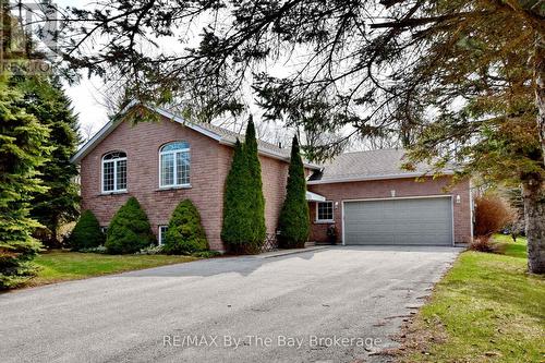 8 PRIDHAM COURT  Wasaga Beach, ON L9Z 1M4