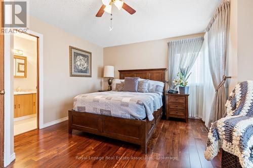 449 Mallorytown Avenue, Mississauga, ON - Indoor Photo Showing Bedroom