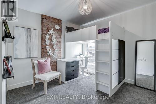 14 Milton Avenue, Hamilton, ON - Indoor