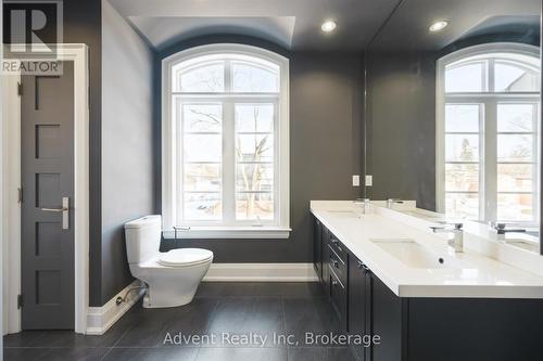 141 Connaught Avenue, Toronto, ON - Indoor Photo Showing Bathroom