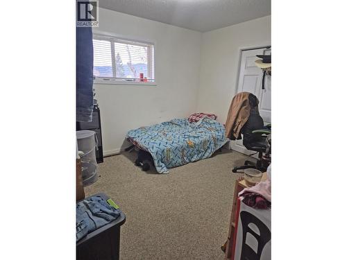 782 N 10Th Avenue, Williams Lake, BC - Indoor Photo Showing Bedroom