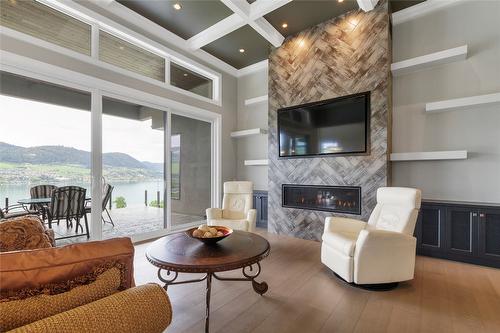 7091 Jasper Drive, Vernon, BC - Indoor Photo Showing Living Room With Fireplace