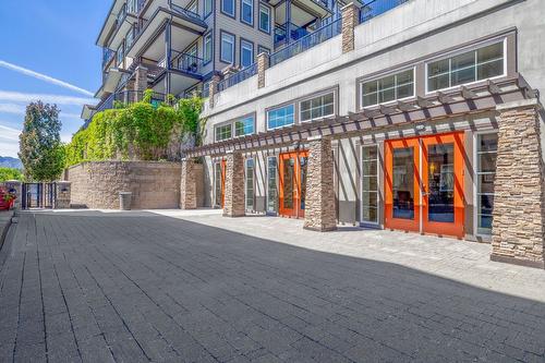 4211-3842 Old Okanagan Highway, West Kelowna, BC - Outdoor With Balcony