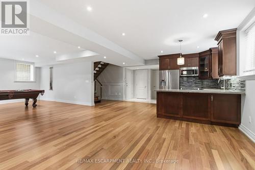 1366 Wilson Avenue, Mississauga, ON - Indoor Photo Showing Kitchen