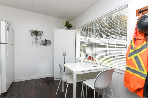 521 Windslow Rd, Comox, BC - Indoor Photo Showing Other Room