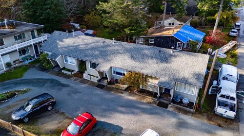 521 Windslow Rd, Comox, BC - Outdoor