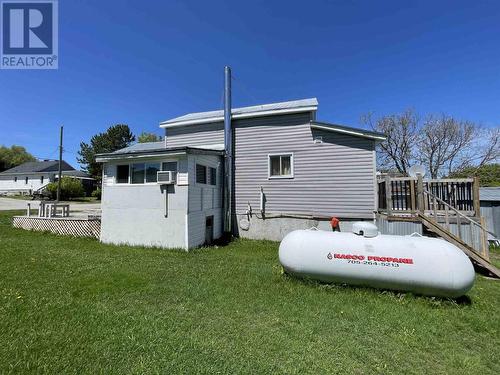 46 Queen St, Chapleau, ON - Outdoor With Exterior