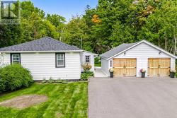 7067 OLD MILL LANE  Mississauga, ON L5W 1A1