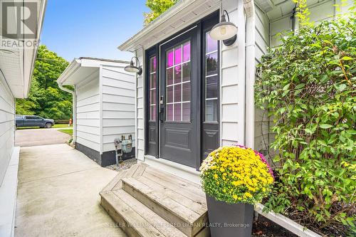 7067 Old Mill Lane, Mississauga, ON - Outdoor With Exterior