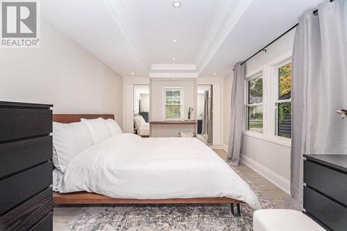 7067 Old Mill Lane, Mississauga, ON - Indoor Photo Showing Bedroom
