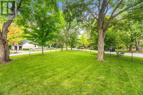 7067 Old Mill Lane, Mississauga, ON - Outdoor