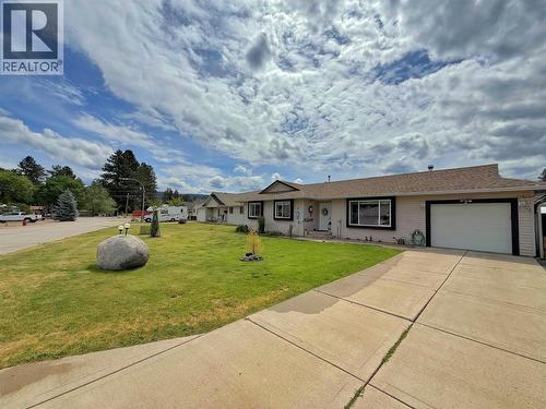 8 EAGLE Crescent  Princeton, BC V0X 1W0