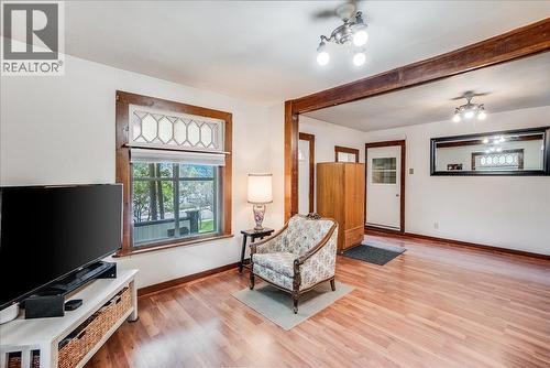404 Houston Street, Nelson, BC - Indoor