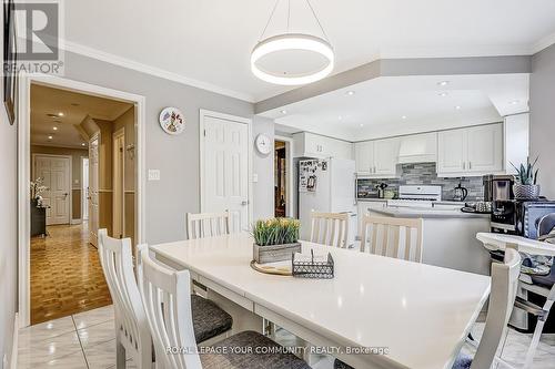 1045 Sherwood Mills Boulevard, Mississauga, ON - Indoor Photo Showing Dining Room