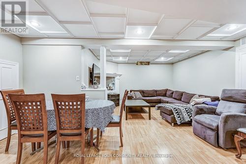 1045 Sherwood Mills Boulevard, Mississauga, ON - Indoor