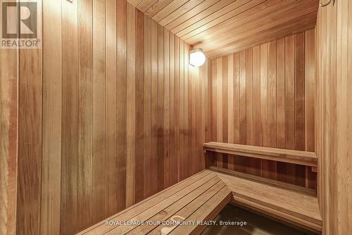 1045 Sherwood Mills Boulevard, Mississauga, ON - Indoor Photo Showing Other Room