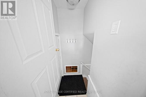 2504 Askin Avenue, Windsor, ON - Indoor Photo Showing Other Room