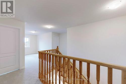 87 Lawrence D. Pridham Avenue, New Tecumseth, ON - Indoor Photo Showing Other Room