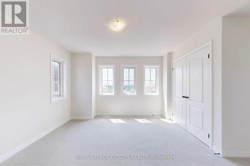 87 Lawrence D. Pridham Avenue, New Tecumseth, ON - Indoor Photo Showing Other Room