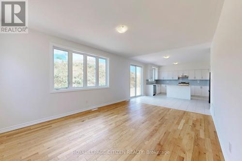 87 Lawrence D. Pridham Avenue, New Tecumseth, ON - Indoor