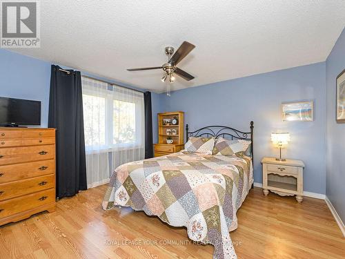 52 Keystone Drive, Brampton, ON - Indoor Photo Showing Bedroom