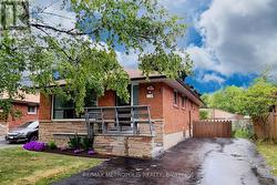 BSMT A - 112 BRANTWOOD DRIVE  Toronto, ON M1H 2G8