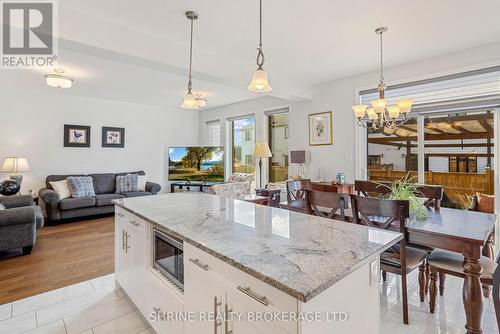 3719 Somerston Crescent, London South (South W), ON - Indoor