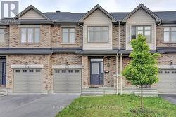 617 SUNBURST STREET  Ottawa, ON K1T 0L1