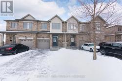 617 SUNBURST STREET  Ottawa, ON K1T 0L1