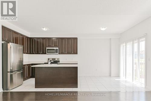4047 Maitland Street, Lincoln, ON - Indoor Photo Showing Kitchen