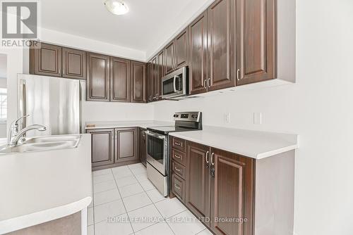 4047 Maitland Street, Lincoln, ON - Indoor Photo Showing Kitchen With Double Sink With Upgraded Kitchen